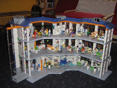 2009-02-07_Playmobil-Krankenhaus_1.JPG