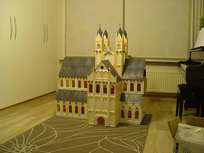 Kenc_cathedral_build3.jpg