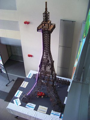 Eiffelturm 1 Seneffe_0285 playmobil Elise ver.JPG