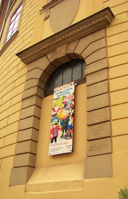 Schloßmuseum Greiz 7.) Elise  playmobil 1741 (zugeschnitten, verbessert, Wärme rein).jpg