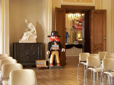 Schloßmuseum Greiz 33.) Elise  playmobil 1993.jpg