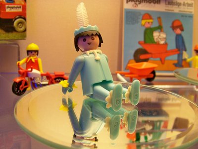 Schloßmuseum Greiz 81.) 'Meine ersten 3 Jahre' (Klicky) Elise  playmobil 9317.jpg