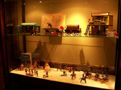 Schloßmuseum Greiz 105.) 'Meine ersten 3 Jahre' (Western) Elise  playmobil 7666.jpg