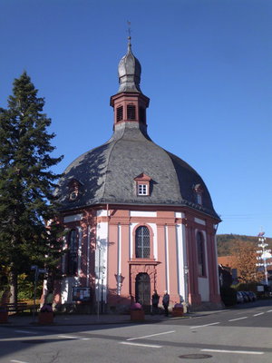 Kirche 2.jpg