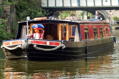 2019_08_11___Narrowboat_Playmobil_Pirate.jpg