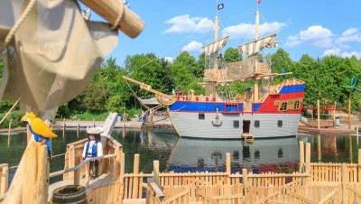 playmobil-funpark-piratenschiff (800x451).jpg