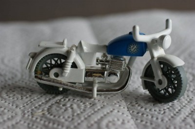 Moto prototype par Hans Beck..jpg