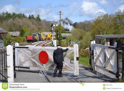 Bahnübergang Schutz und Tor.jpg