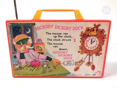 Bild 6 FISHER-PRICE-Spieluhr Hickory Dickory Dock.jpg