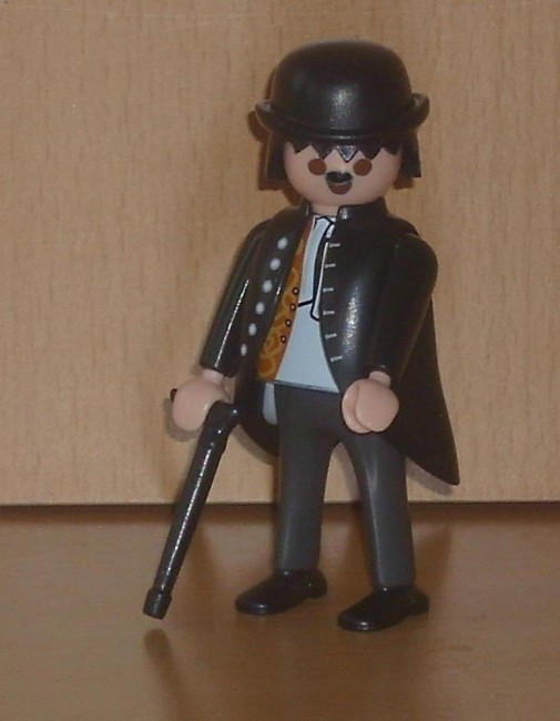 E-6 Charlie Chaplin (von DEVNUSOM).JPG