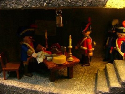 KW M2 (11).JPG (26.93 KiB) 1668 mal betrachtet "Aah, shon wieder fur's Regatta...... Es ist sehr lebhaft die letsten tage... Bitte kom rein.... ich hatte mein diner gerade abgerunded..."