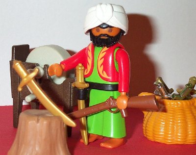 Waffenhändler.JPG (156.47 KiB) 1464 mal betrachtet Der Waffenhändler Ismael Schleif-Dat