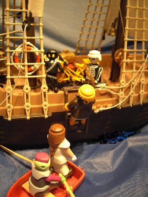 ARegattaForum230.jpg (79.32 KiB) 1066 mal betrachtet Der Abschied fällt schwer, aber man muss zurück auf das Schiff. Hier ist alles aufgeräumt und piko bello sauber.