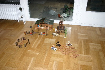 playmo528.jpg