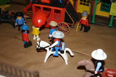 playmo562.jpg