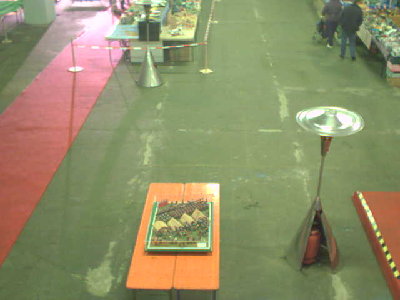 halle32035a.jpg (21.27 KiB) 1271 mal betrachtet 20:35<br />Bummeln?