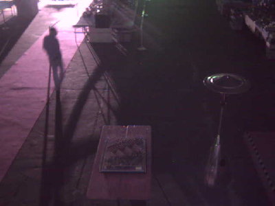 halle32350a.jpg (14.13 KiB) 1263 mal betrachtet 23:50<br />Gibt´s wirklich ein Mitternachts Kruschteln der anderen Art?