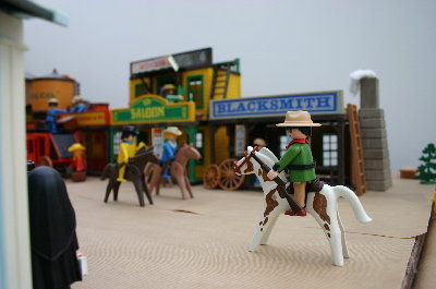 playmo805.jpg