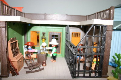 playmo865.jpg