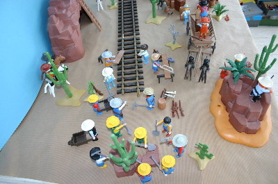 playmo880.jpg