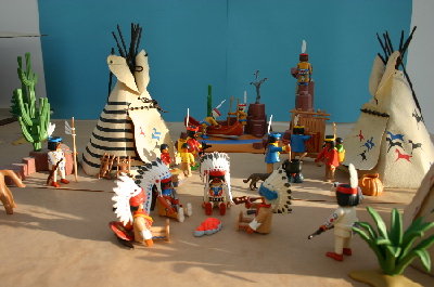 playmo942.jpg