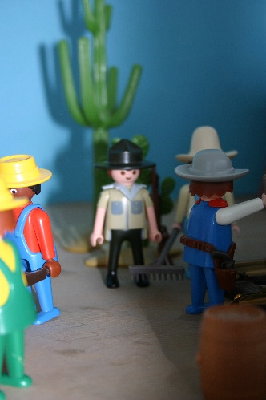 playmo1000.jpg