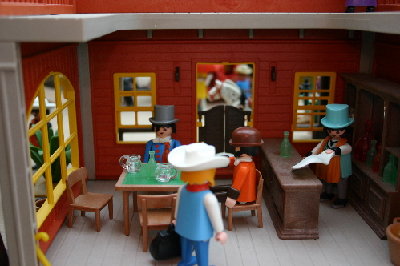 playmo1059.jpg