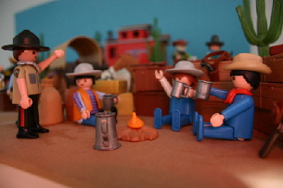 playmo1097.jpg