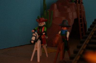 playmo1109.jpg