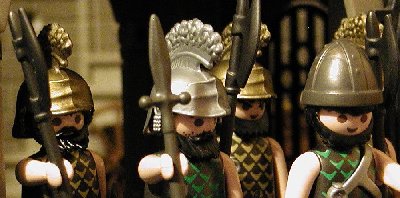 15-4-Befehl.JPG (158.3 KiB) 1010 mal betrachtet &quot;Befehl ist Befehl, ja ich folge absolut, ja man lobt und bezahlt mich, mir geht es ja gut. Befehl ist Befehl!&quot;