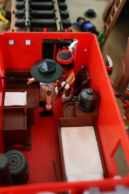playmo1180.jpg