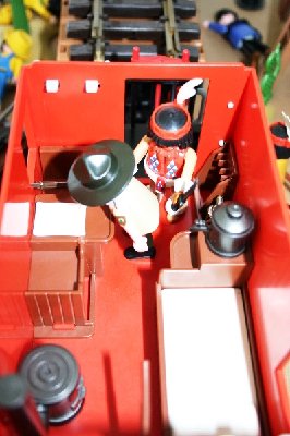 playmo1181.jpg