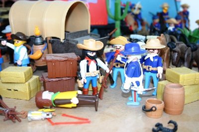 playmo1200.jpg