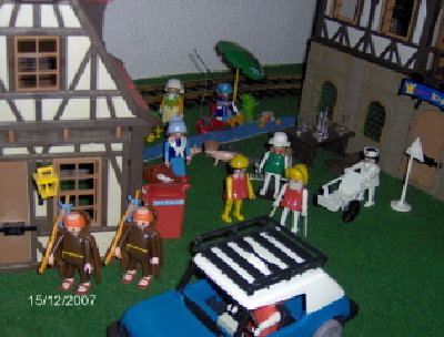 Playmo 15.12.07 004.jpg klick.jpg (224.86 KiB) 818 mal betrachtet Playmo 15.12.07 004.jpg klick.jpg