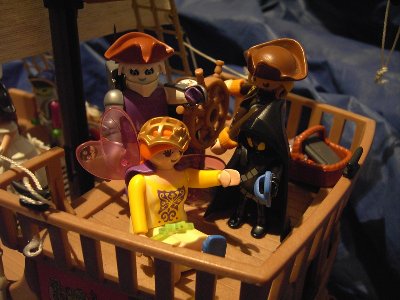 ARegattaForum343.jpg (187.17 KiB) 1359 mal betrachtet Nein, es ist eine (hoffentlich) gute Fee, die der Sturm hier so unsanft (und undamenhaft :-) an Bord abgesetzt hat