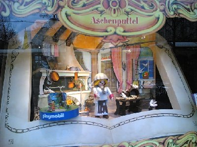 xx2.jpg (117.34 KiB) 986 mal betrachtet Aschenputtel