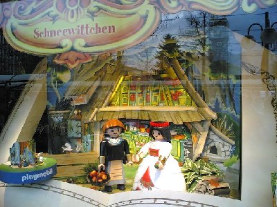 xx1.jpg (112.39 KiB) 981 mal betrachtet Schneewittchen