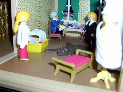 Lilly 015.jpg (45.24 KiB) 1100 mal betrachtet "Hmmm, ganz nett, aber ich suche eher was schlankeres... !" - "Auch kein Problem - Anna unsere Schneiderin erfüllt alle Wünsche!"