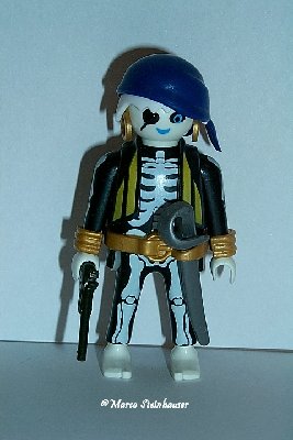 G_Pirat4.jpg (161.64 KiB) 1057 mal betrachtet G_Pirat4.jpg