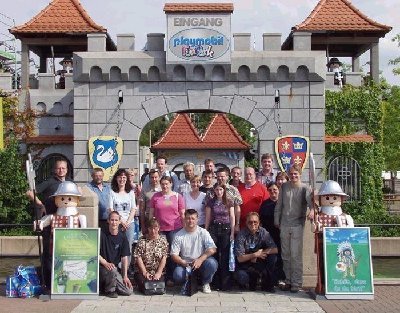 Neu_Neu_Neu_Neu_Neu_Gruppenfoto.jpg