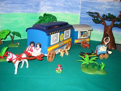 Wanderzirkus 041.JPG (103.69 KiB) 801 mal betrachtet Wanderzirkus 041.JPG