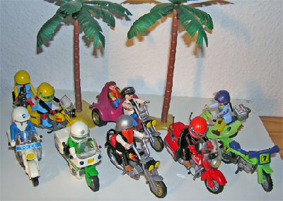 moppeds.jpg (73.39 KiB) 539 mal betrachtet moppeds.jpg