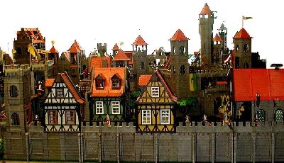 018b Troendby2.JPG (185.34 KiB) 835 mal betrachtet Er kümmerte sich nur noch um die Wehranlagen, Ringmauern ...