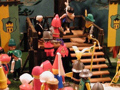 093b Hartmut kommt.jpg (223 KiB) 603 mal betrachtet 093b Hartmut kommt.jpg