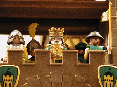 099 Koenig ruft.jpg (204.81 KiB) 595 mal betrachtet 099 Koenig ruft.jpg