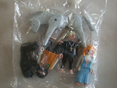 Mönch + Co.jpg (72.26 KiB) 583 mal betrachtet Mönch + Co.jpg