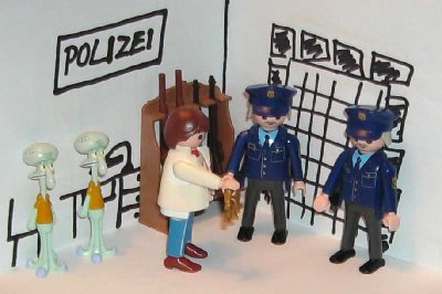10.jpg (39.95 KiB) 1455 mal betrachtet Ich habe diesen Schlüssel gefunden. - Ach das ist ja der Schlüssel von Lutz. Lutz Bösermann! Danke "Onkel Stefan"! Den sucht er doch auf seiner Reise!