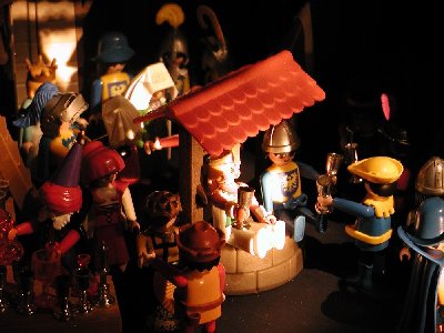 Burg am Abend.jpg (160.61 KiB) 1298 mal betrachtet Es wurde schon dunkel und Fackeln wurden angezündet.