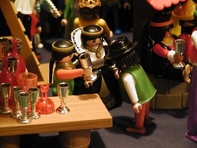 Don18 Sancho bei Frauen.jpg (176.09 KiB) 1267 mal betrachtet Dieser Strolch macht bestimmt schon den Frauen den Hof