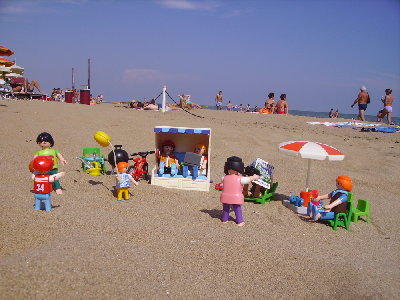 PICT1497_1.jpg (369.28 KiB) 1118 mal betrachtet Zunächst gleich einmal ein erster Besuch am Strand, herrlich diese Sonne....